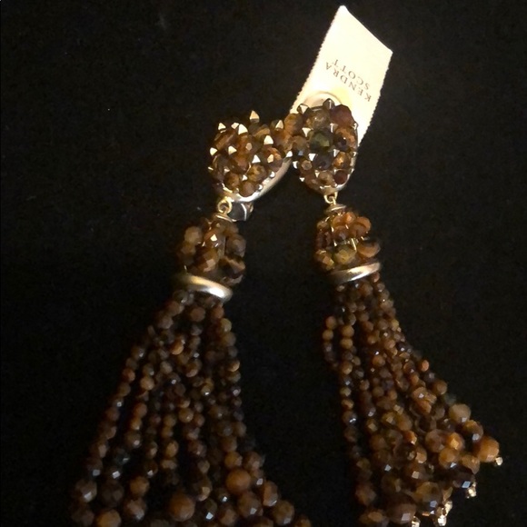 Exquisite earrings in multi colored stones. - Picture 2 of 8